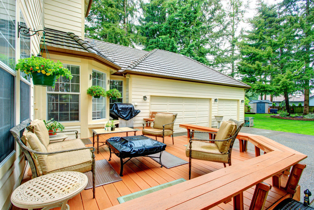 Does Your Deck Need to Be Refinished?